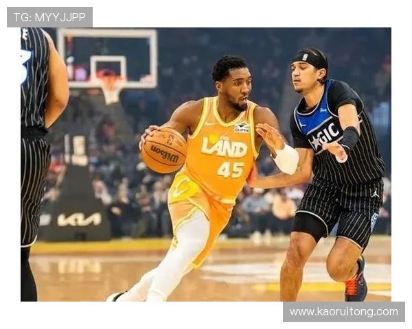 骑士险胜魔术四连胜 米切尔40分领衔